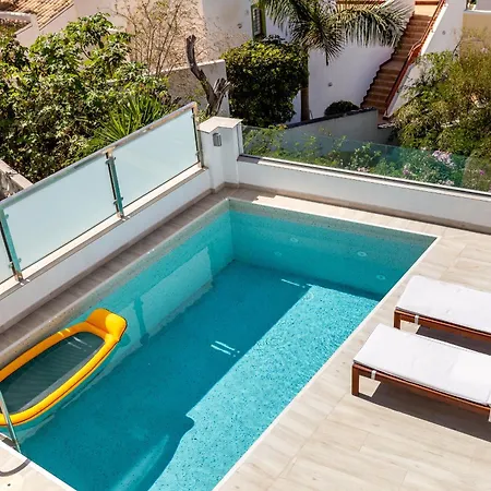 Ocean View Heated Pool